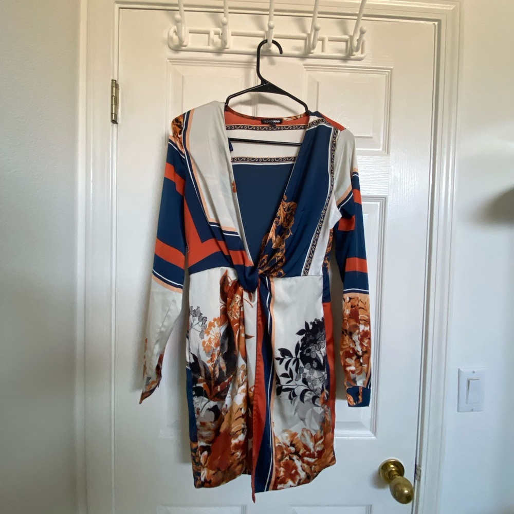 Fashion Nova Printed Wrap Dress, Size Medium